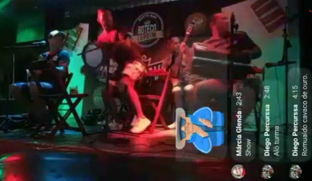 Dono de bar é morto a tiros e crime é transmitido durante live em Manaus; assista