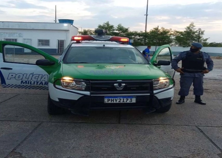 Tiroteio em comunidade termina com homem baleado e preso em Manaus