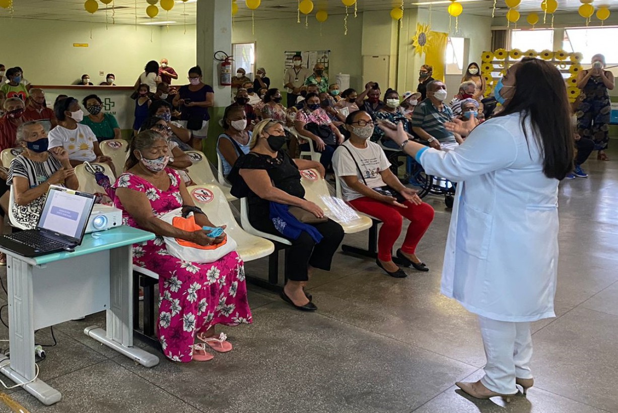 Dia do idoso-Pacientes do Caimi, população idosa em geral e servidores participaram da semana de ações da unidade da SES-AM