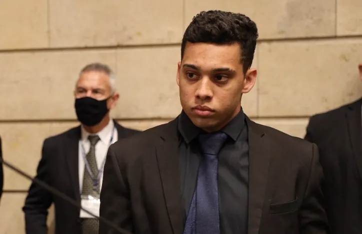 Gabriel Monteiro tem mandato cassado pela Câmara do Rio; veja como foi a votação