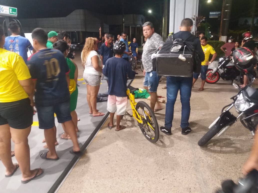 Frentista é executado após abastecer carro de criminosos em Manaus