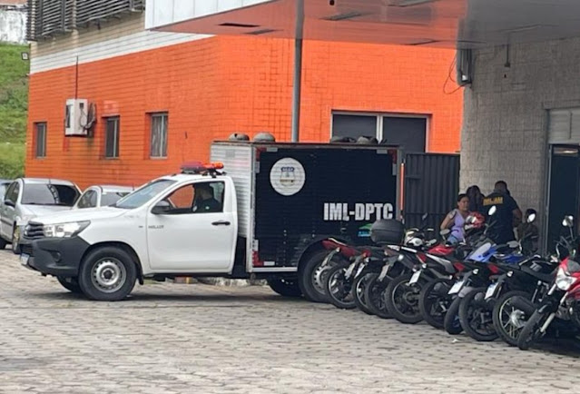 Homem é executado e jovem é baleado por pistoleiros no Jorge Teixeira