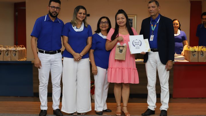 Profissionais da Educação da Prefeitura de Manaus recebem homenagens por realizações em 2022
