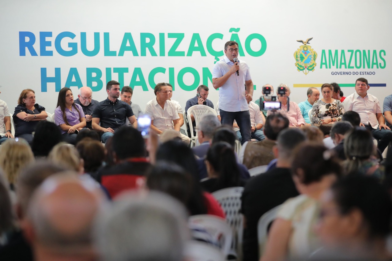‘Batalhamos muito, foi uma luta grande’, disse moradora do conjunto Nova Cidade que recebeu Habite-se do imóvel