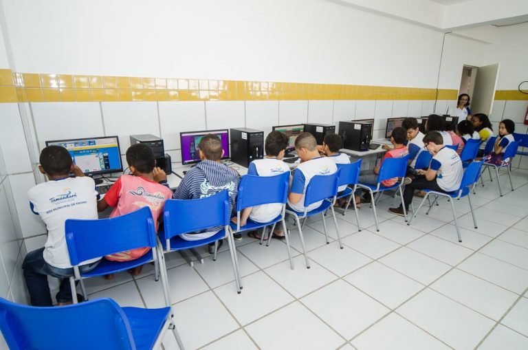 Computadores usados de órgãos públicos serão doados para inclusão digital