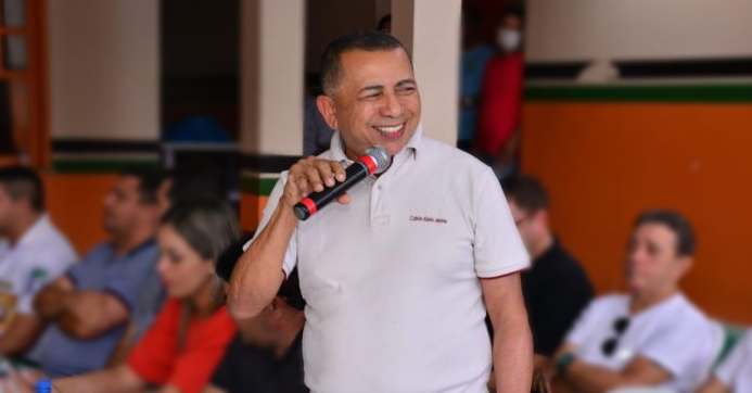 Prefeito Anderson Sousa é aclamado presidente da Associação Amazonense de Municípios