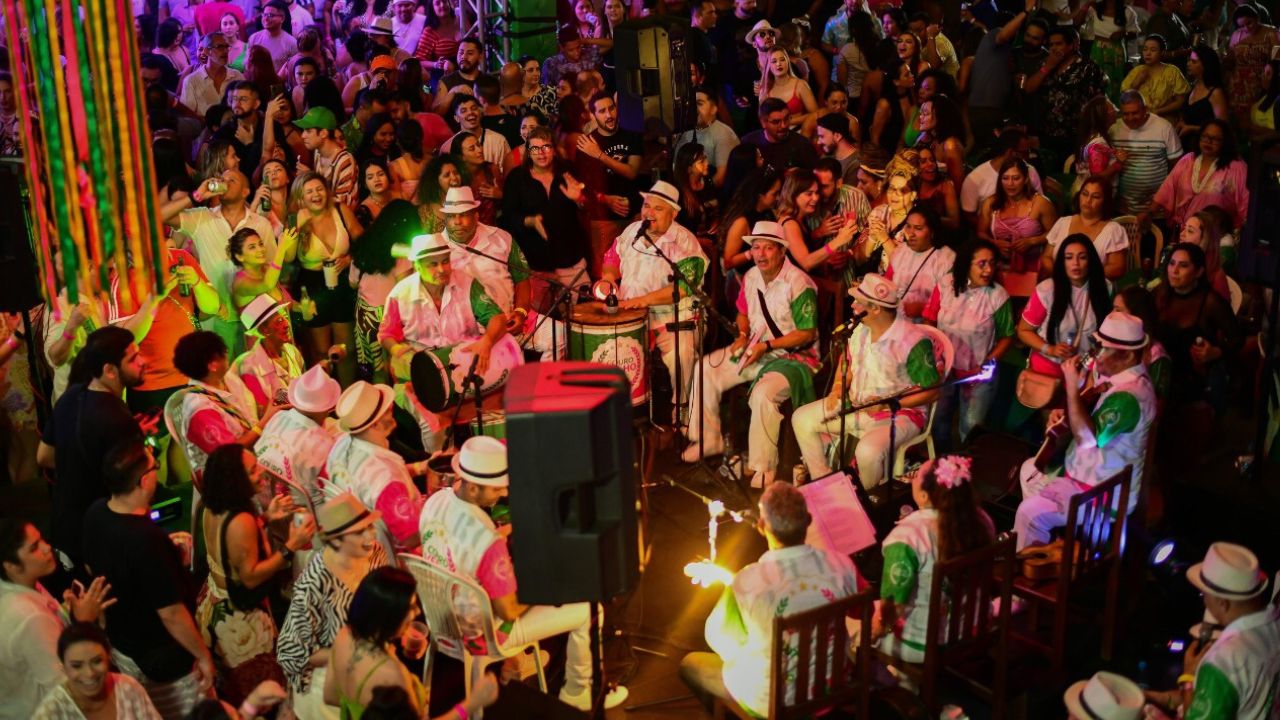 Grupo ‘Couro Velho’ realiza ‘Super Quintal de Carnaval’, em Manaus