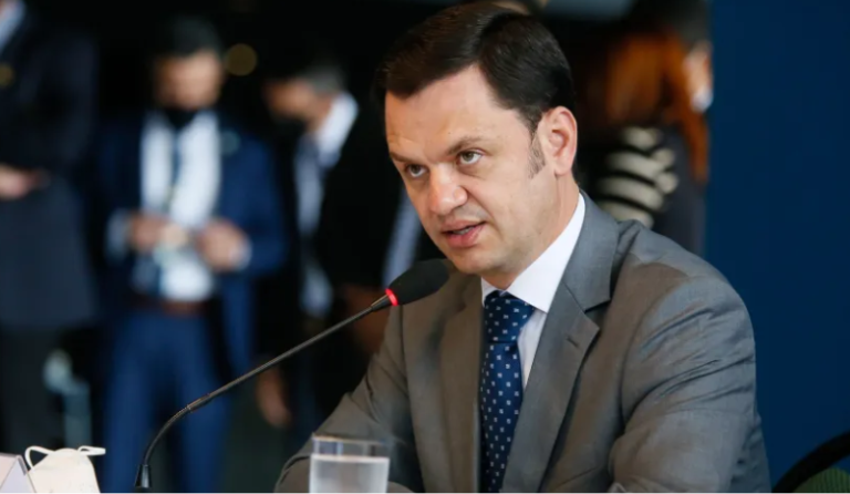 Lula manda exonerar Anderson Torres do conselho fiscal da Caixa Loterias