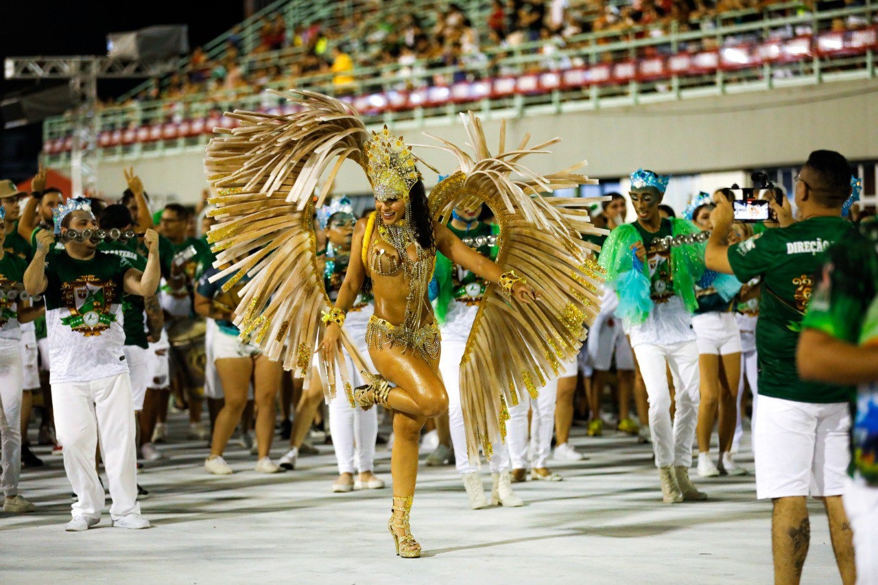 Carnaval na Floresta: Celebração pelo retorno do Carnaval dá a tônica do último dia de ensaios técnicos do Grupo Especial