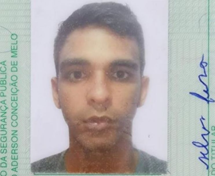 Procurado por assaltar loja TV Lar manda mensagem à polícia: “Não me entrego, vou para o tudo ou nada”