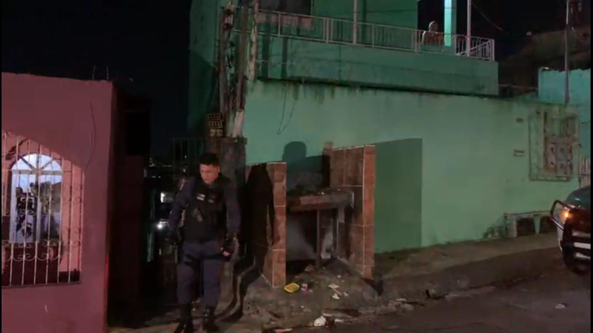 Homem é assassinado a facadas enquanto dormia; enteado é o principal suspeito