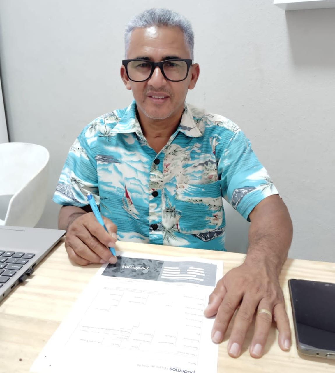 Comprometimento e dedicação, diz Roberval Cortez ao se filiar ao Podemos e colocar o nome à disposição para ser pré-candidato a vereador em Iranduba