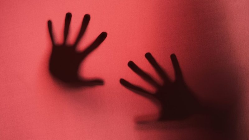 A cada 8 minutos há um registro de estupro contra mulheres no país