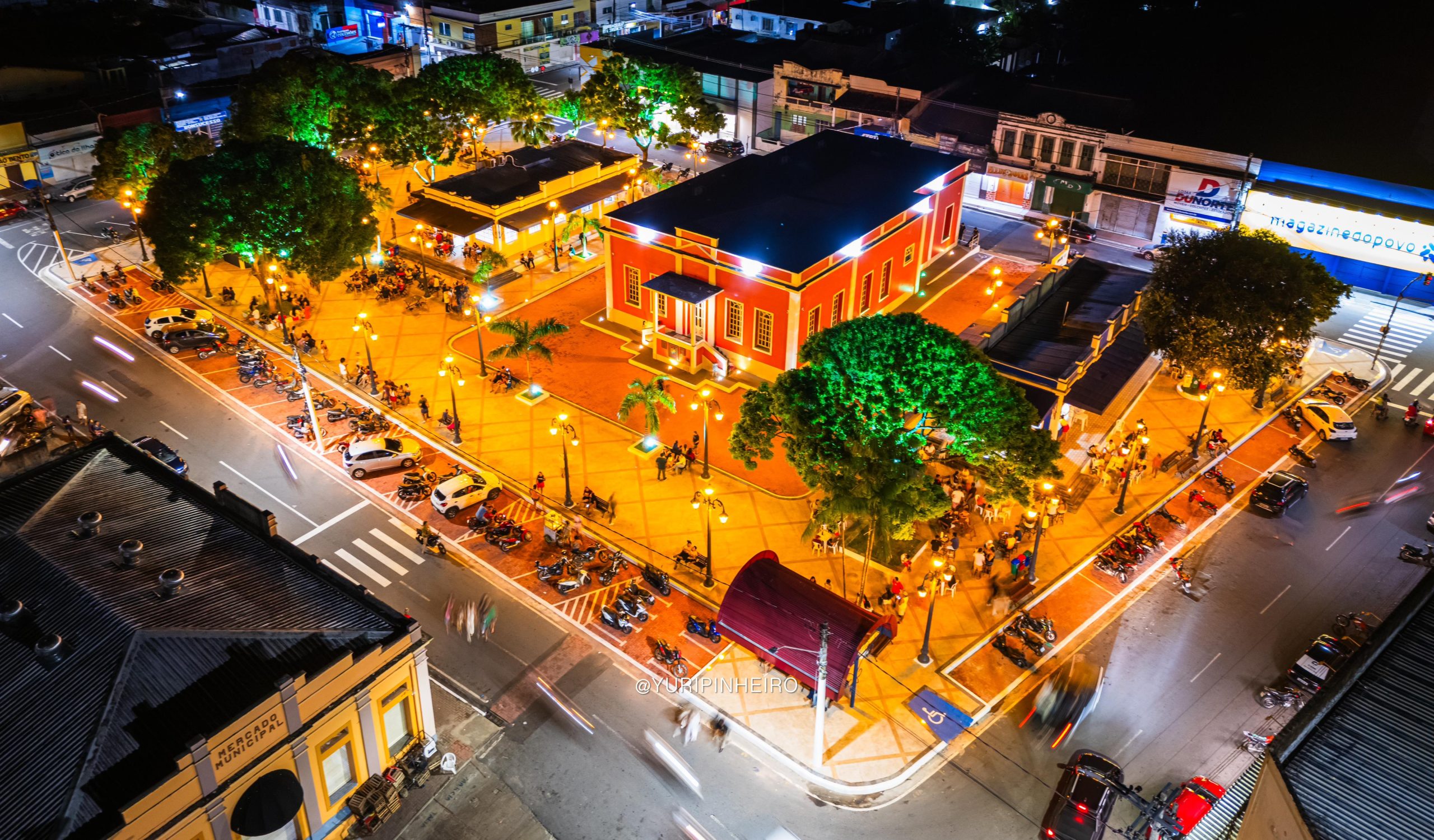 Após inauguração, Centro de Cultura e Memória de Parintins atraiu cerca de 2 mil visitantes