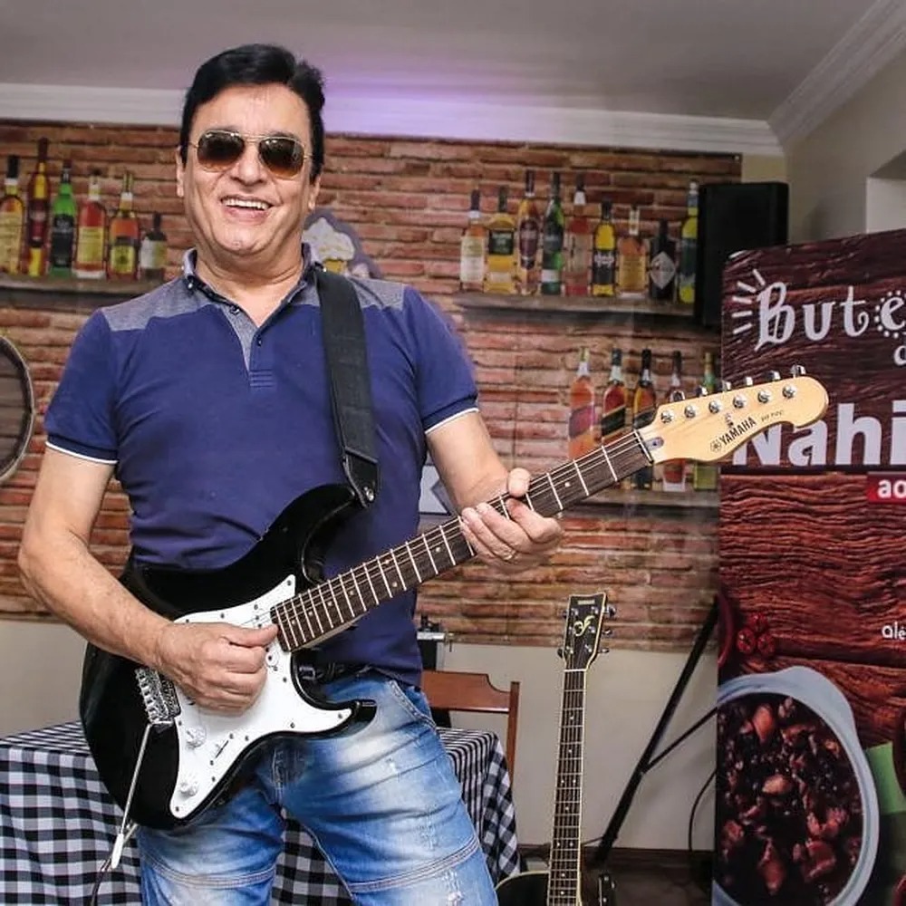 Cantor Nahim é encontrado morto em residência, em São Paulo