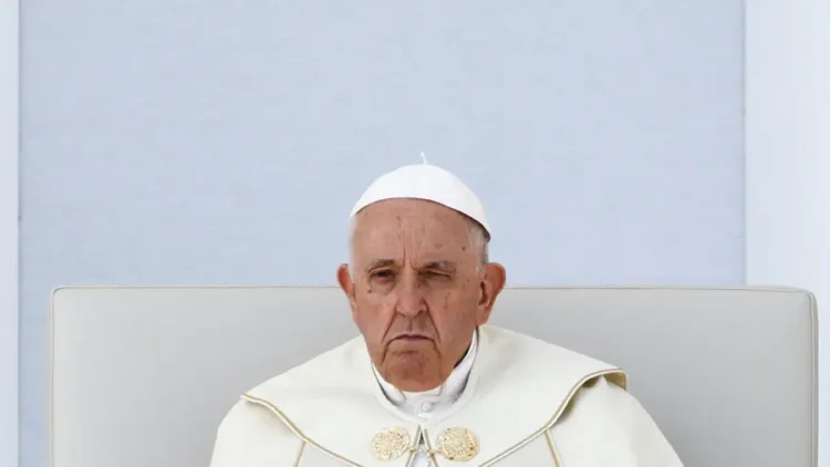 Papa Francisco aceita renúncia de bispo colombiano acusado de abusos