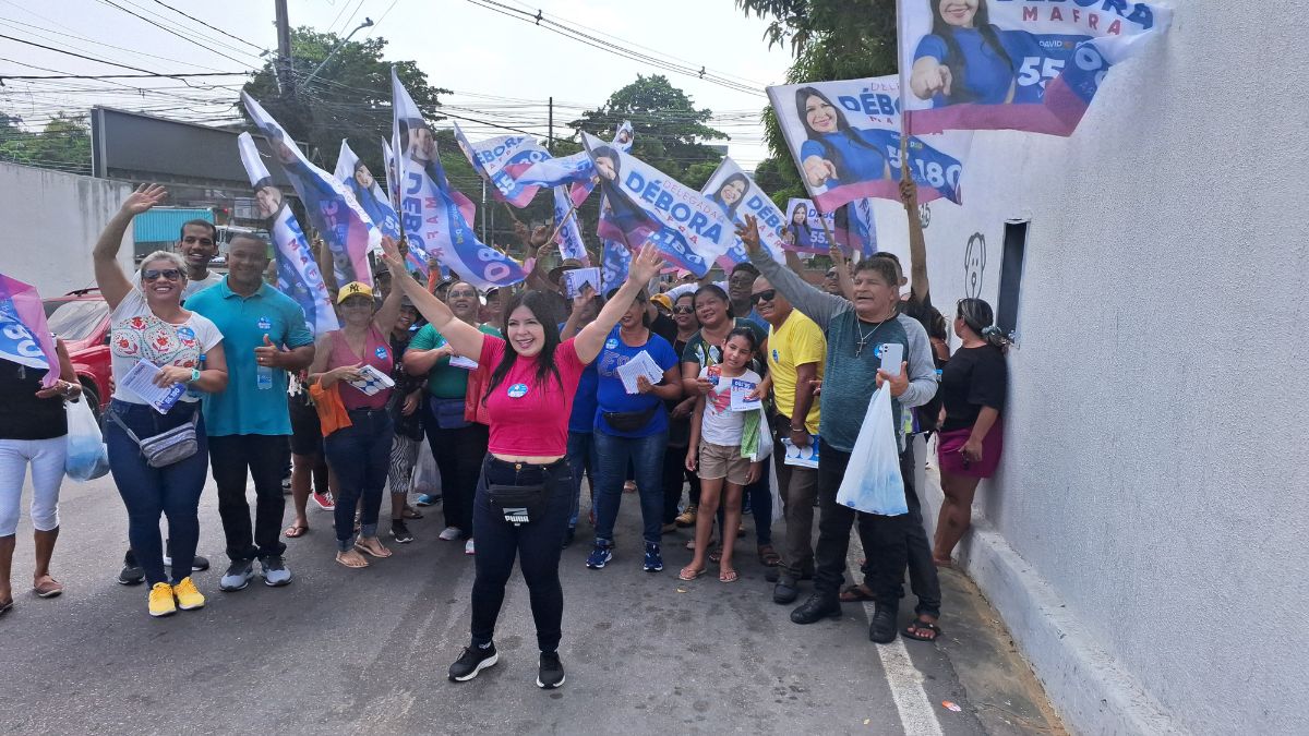 Compensa abraça Débora Mafra: Caminhada recebe forte apoio da população em Manaus