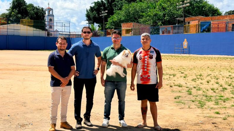 Obras de reforma do Campo do Coração do Zumbi e Centro Social, viabilizadas por emenda do vereador Rodrigo Guedes, entram na reta final