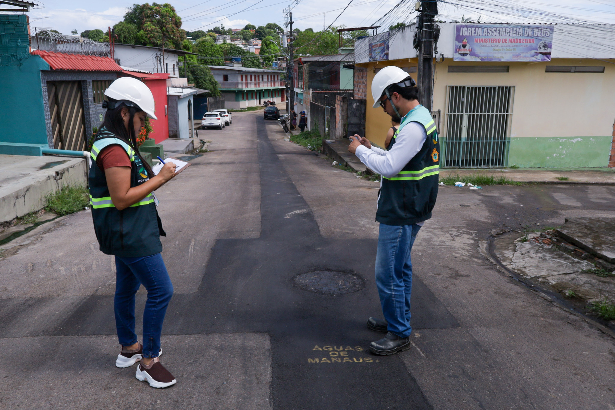 Força-tarefa da Ageman realiza mais de mil vistorias em julho para fiscalizar obras de saneamento em Manaus