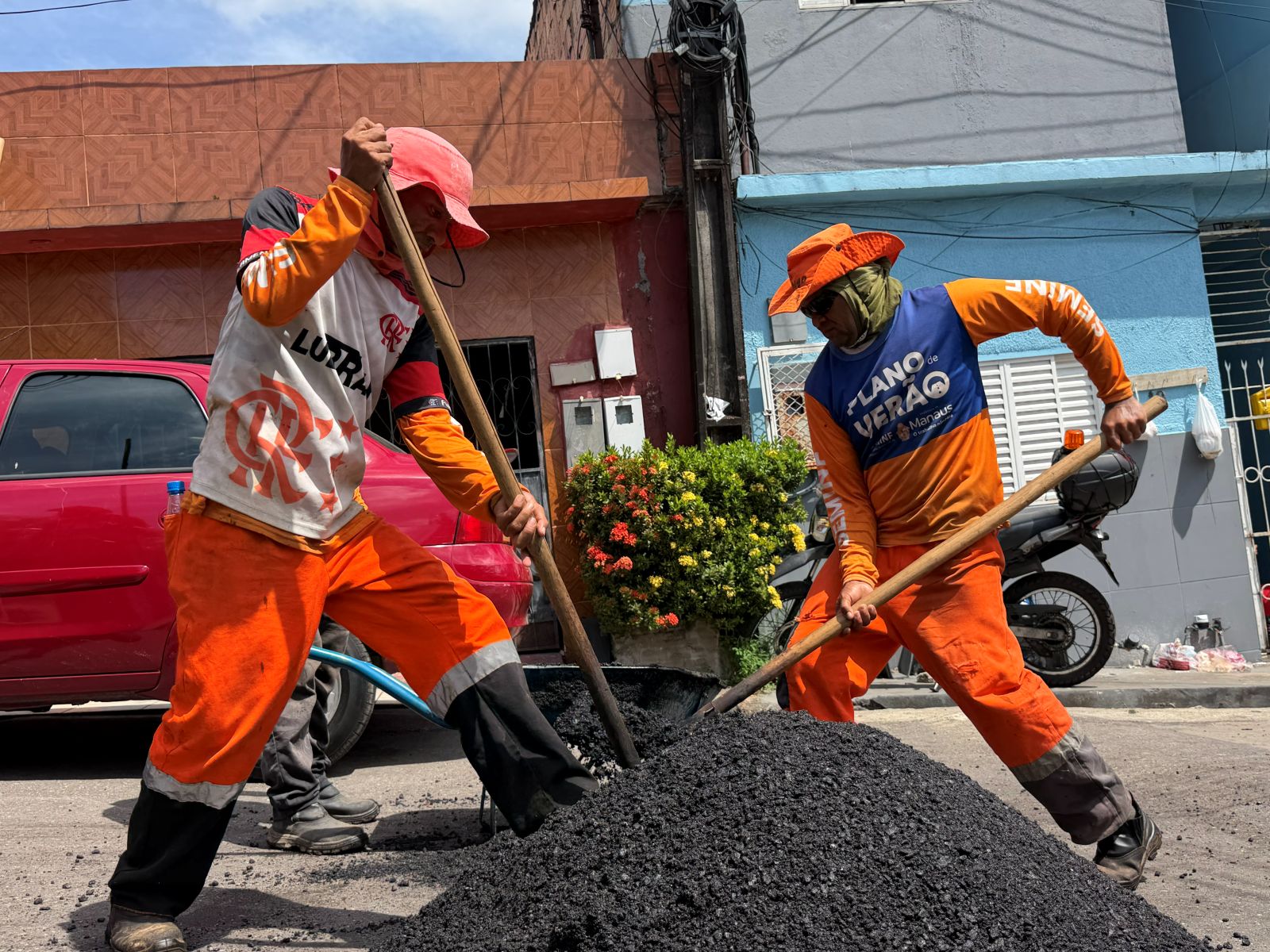 Prefeitura de Manaus leva força-tarefa de infraestrutura ao Lírio do Vale na 6ª edição do programa ‘Manaus que a Gente Cuida’