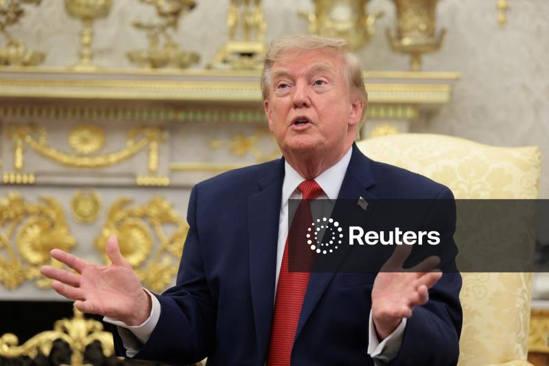 Trump anuncia ‘guerra econômica’ contra o Irã e ameaça países que ajudarem regime persa