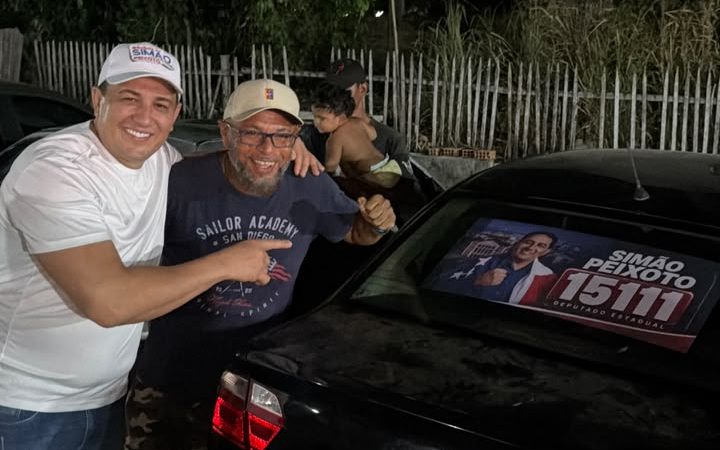 Simão Peixoto reúne mais de 900 lideranças em grande adesivaço que movimentou Manaus