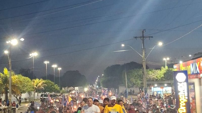 Carreata e caminhada reúnem multidão e mostram força política de Simão Peixoto em Borba
