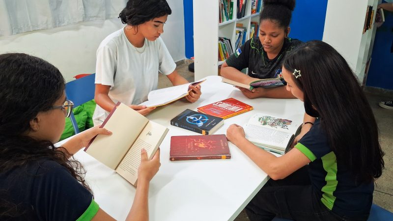 Prefeitura mobiliza 518 unidades de ensino de Manaus no ‘Dia da Motivação da Leitura’