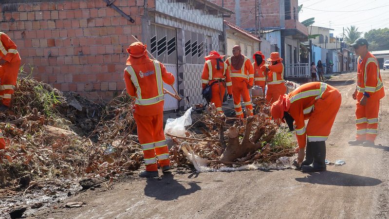 ‘Manaus que a Gente Cuida’ avança com ações de infraestrutura, limpeza urbana e serviços sociais no Parque Solimões