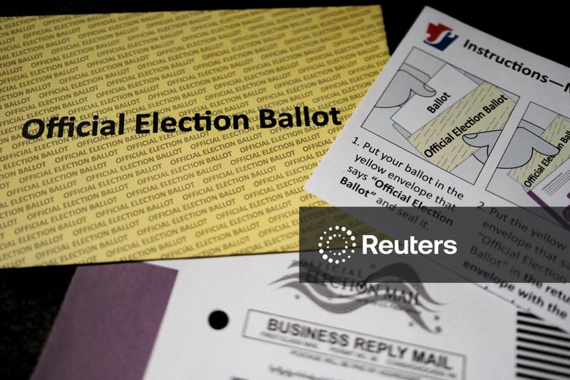 Juíza repreende Serviço Postal dos EUA por regra sobre votação pelo correio, mas não a bloqueará