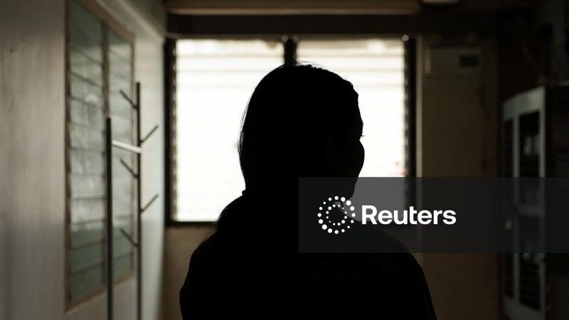 ‘Mãe, não me ligue’: bastidores do tiroteio mortal em uma escola na Tailândia