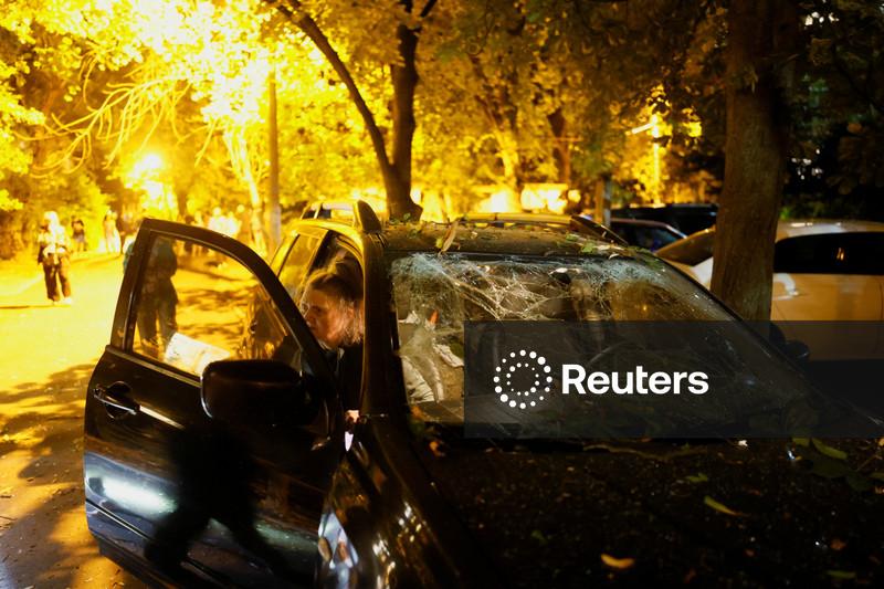 Rússia bombardeia Kiev e mata 10 pessoas, enquanto Ucrânia pede interceptores Patriot