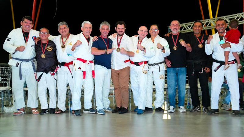 Prefeito Renato Junior participa do Jubileu de Ouro do Jiu-Jítsu e anuncia ampliação para 150 atletas beneficiados com apoio para competições