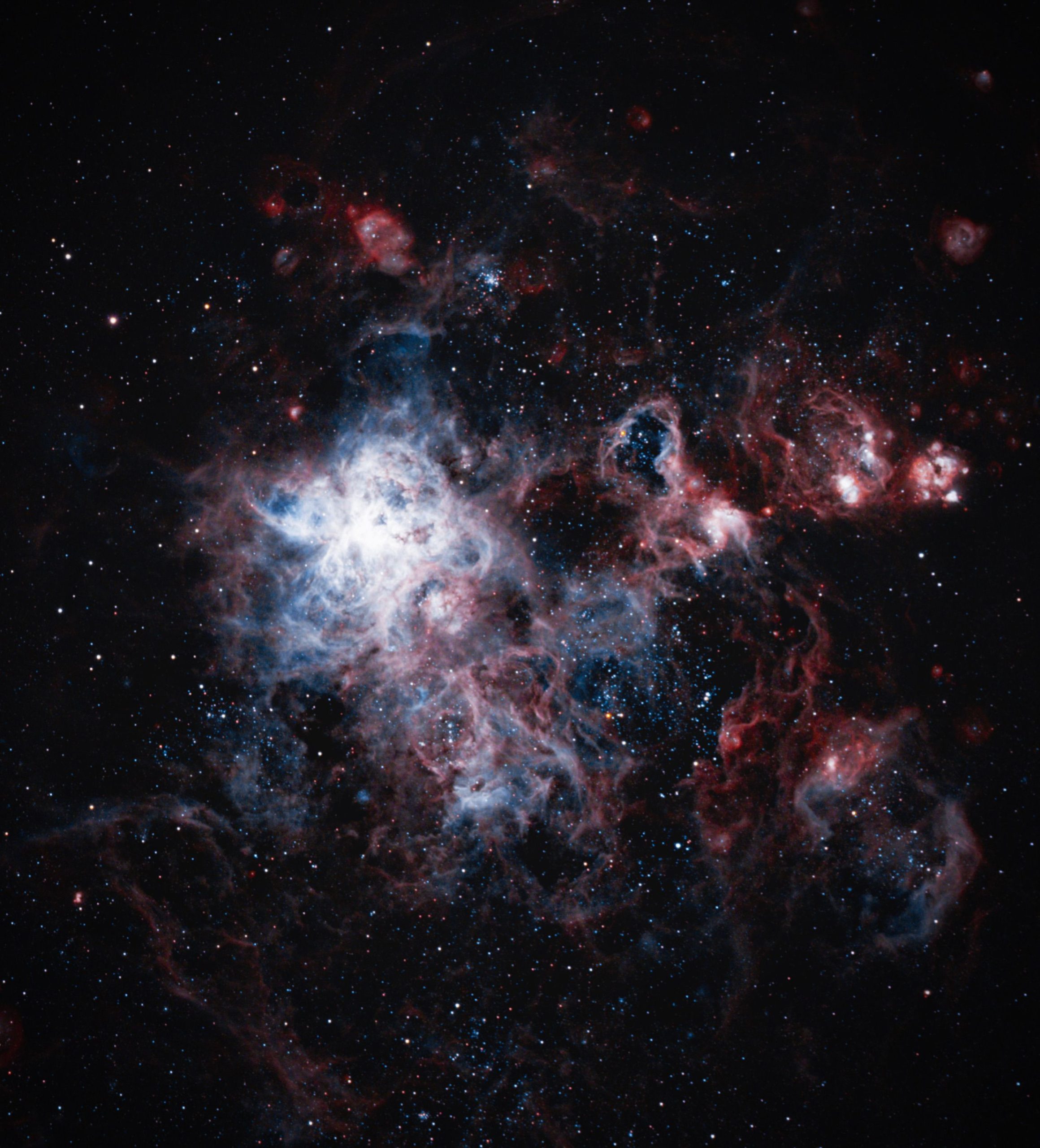 Astrônomos descobrem “estrela-buraco negro”, um objeto nunca visto antes no universo