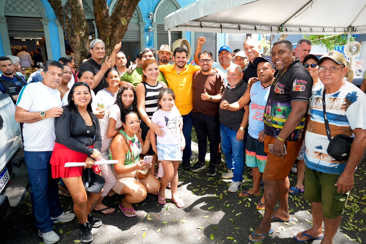 Prefeito Renato Junior firma compromisso com ambulantes da Ferreira Pena e garante continuidade das atividades dentro das normas municipais