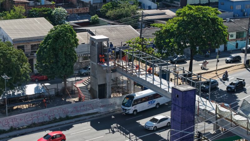 Prefeitura de Manaus conclui 65% das obras da passarela Santos Dumont