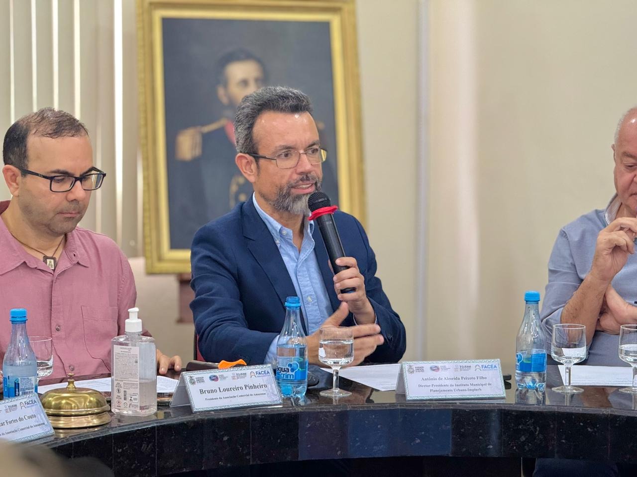 Novos projetos industriais somam mais de 212 mil metros quadrados licenciados pela Prefeitura de Manaus em 2026