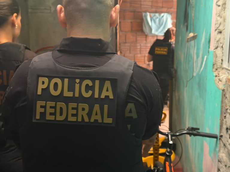 Polícia Federal atua contra crimes de abuso sexual infantojuvenil pela internet