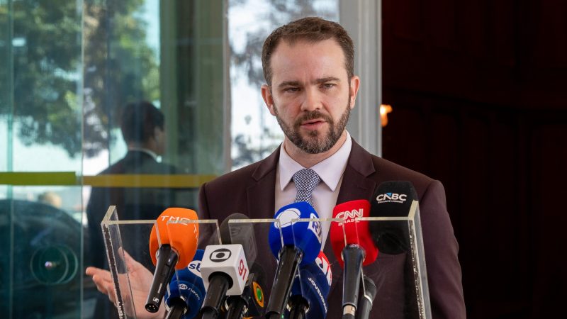 Fazenda dá aval a R$ 270 bilhões em empréstimos solicitados por estados e municípios a bancos federais