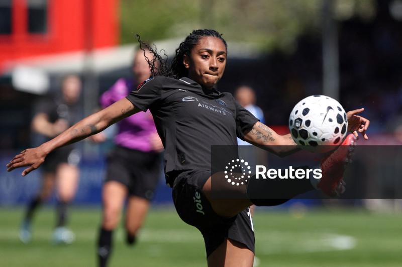 Barcelona contrata atacante brasileira Kerolin, do Manchester City, em transferência recorde da WSL
