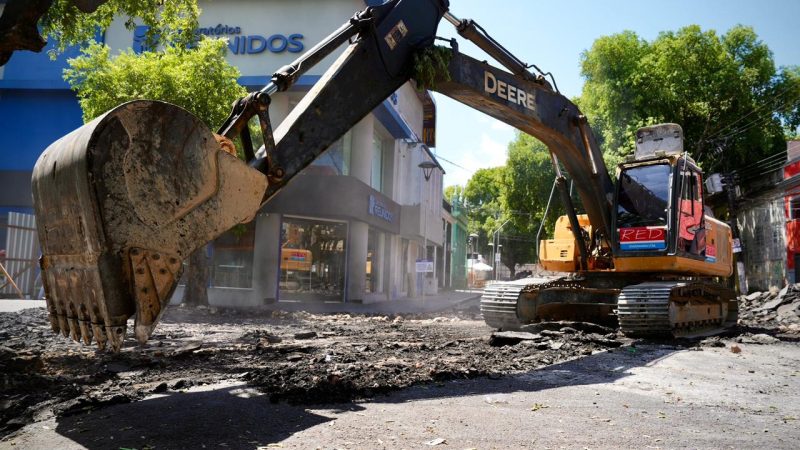 Primeiro sábado de obras na Ferreira Pena tem avanço dos serviços e comerciantes projetam nova fase para a rua