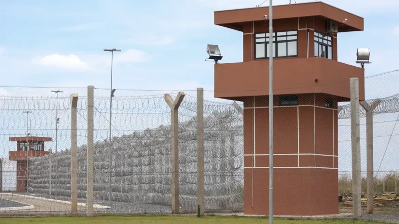 Brasil contra o crime: prisões no Espírito Santo recebem drone e kits de rastreamento