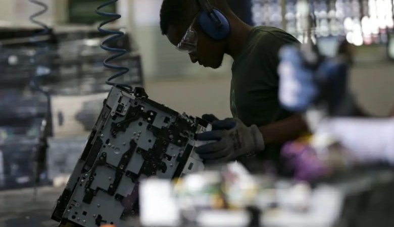Emprego formal cresce e soma mais de 10 milhões de novas vagas até junho deste ano