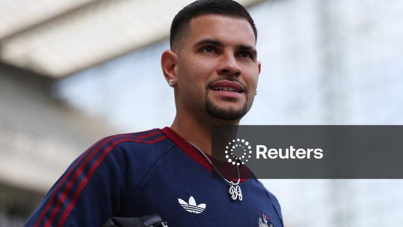Arsenal fecha acordo para contratar Bruno Guimarães por quase US$100 milhões, diz mídia