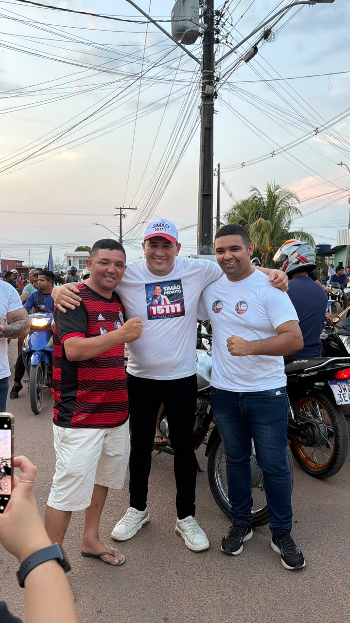 Simão Peixoto desembarca em Careiro Castanho e é recebido por carreata e forte apoio popular; veja vídeo