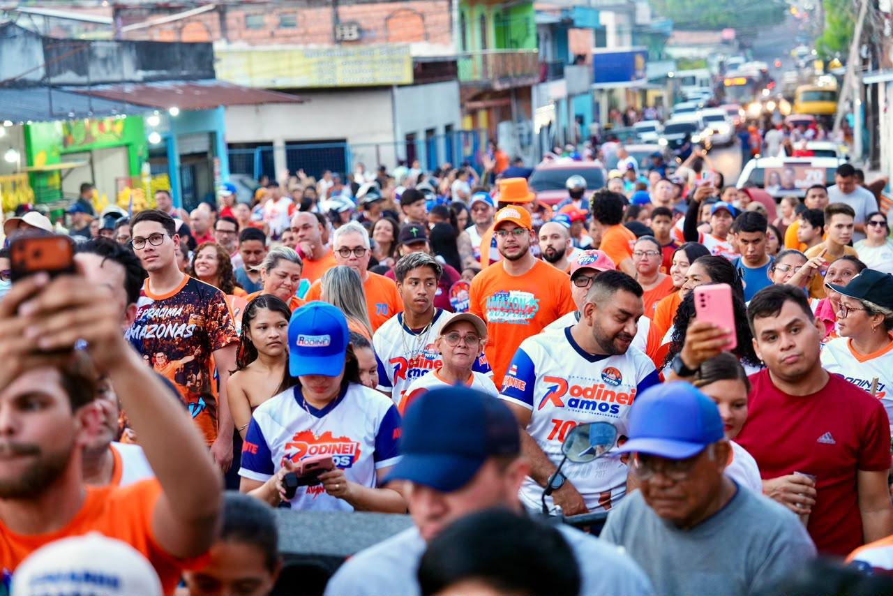 Caminhada de Rodinei Ramos reúne mais de 2 mil apoiadores na Zona Leste de Manaus