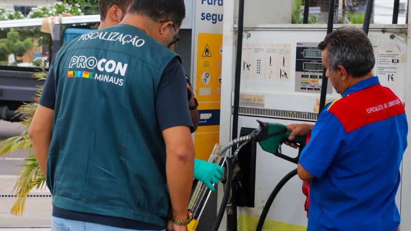Pesquisa do Procon Manaus aponta aumento de 7,95% no menor preço da gasolina comum