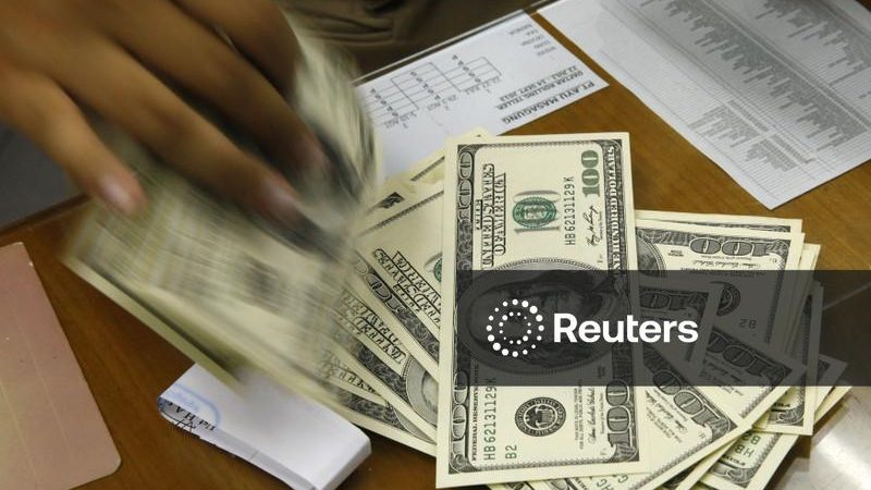 Dólar à vista fecha em alta de 1,27%, a R$5,1689 na venda