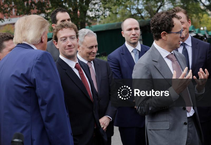 Trump divulga acordo sobre IA com executivos do setor de tecnologia