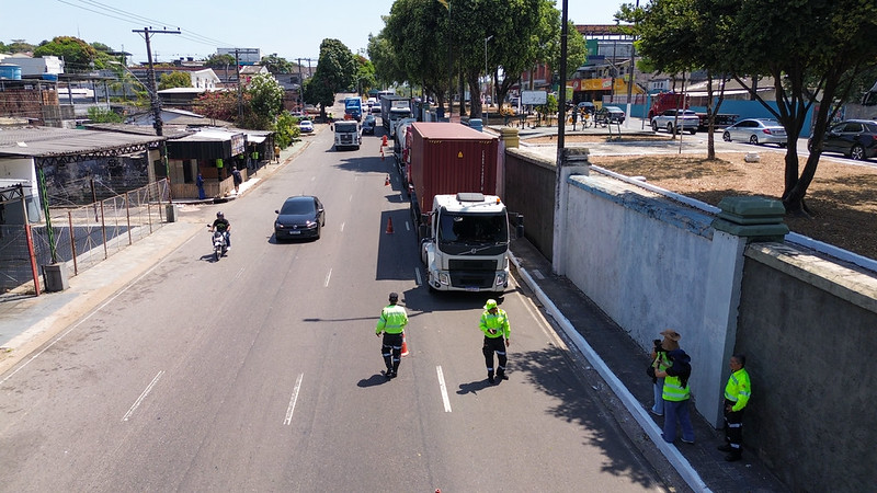 Operação ‘Carga Pesada’ realiza 233 abordagens na zona Sul de Manaus